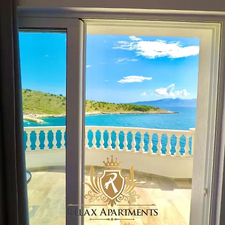 Hotel Alisja - Private Beach